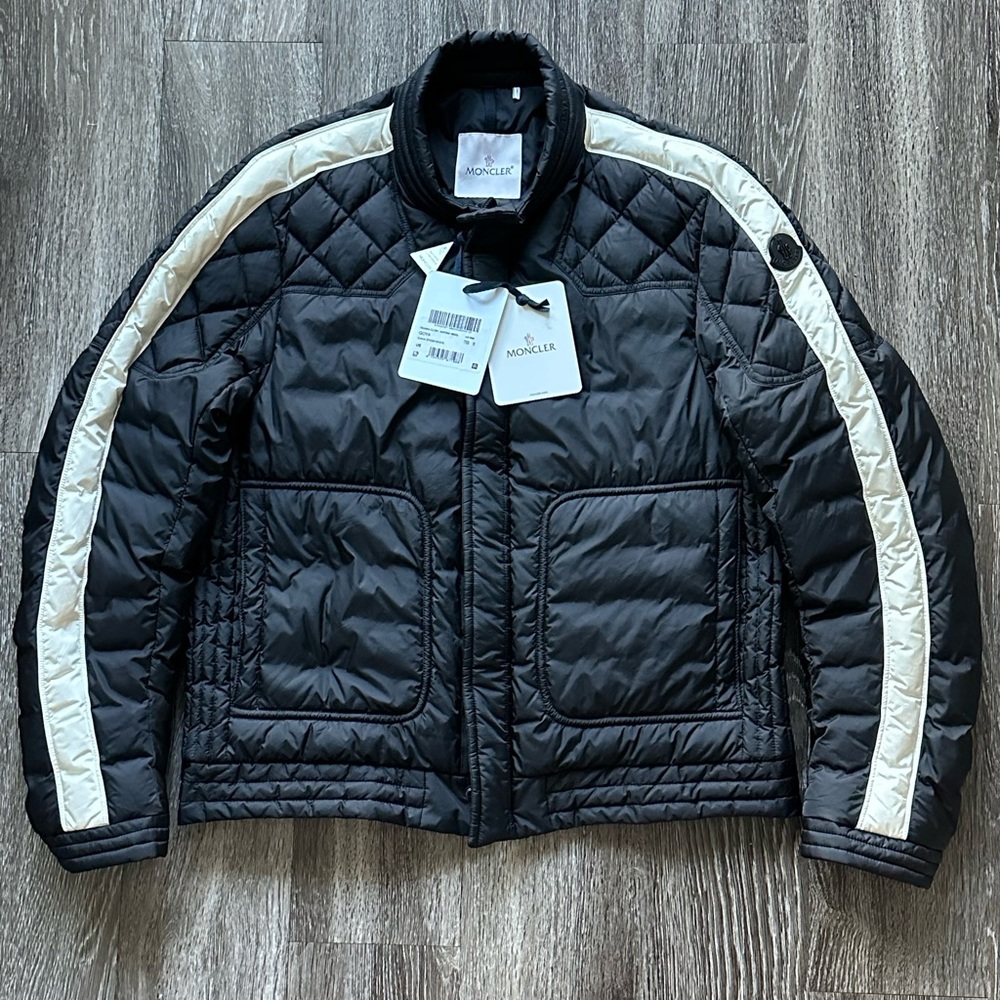 Moncler Logo Goya Quilted Goose Down Puffer Biker Streetwear Jacket NWT …